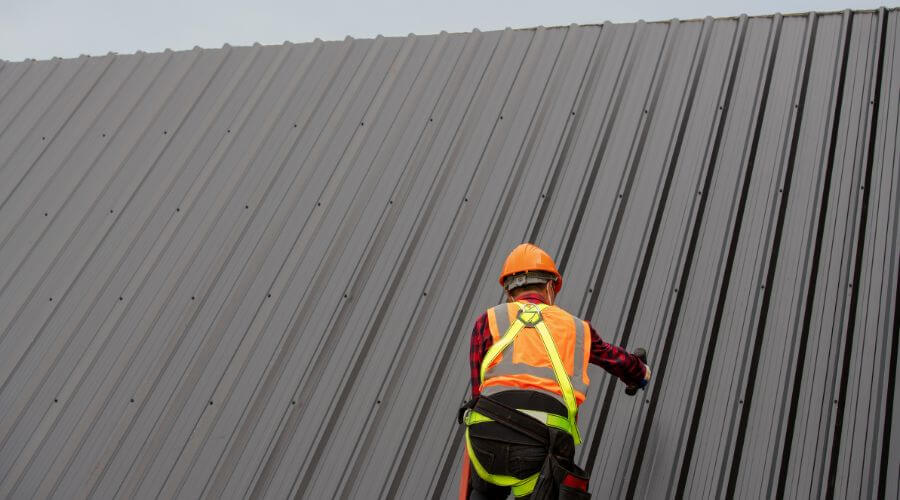 Professional metal roof installation services in Lockhart, TX